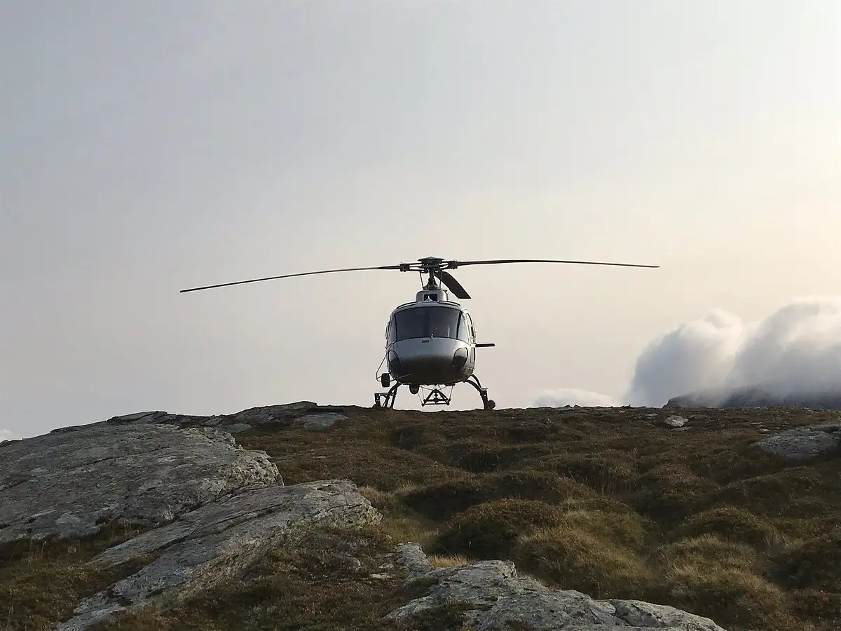 Helicopter landing at base